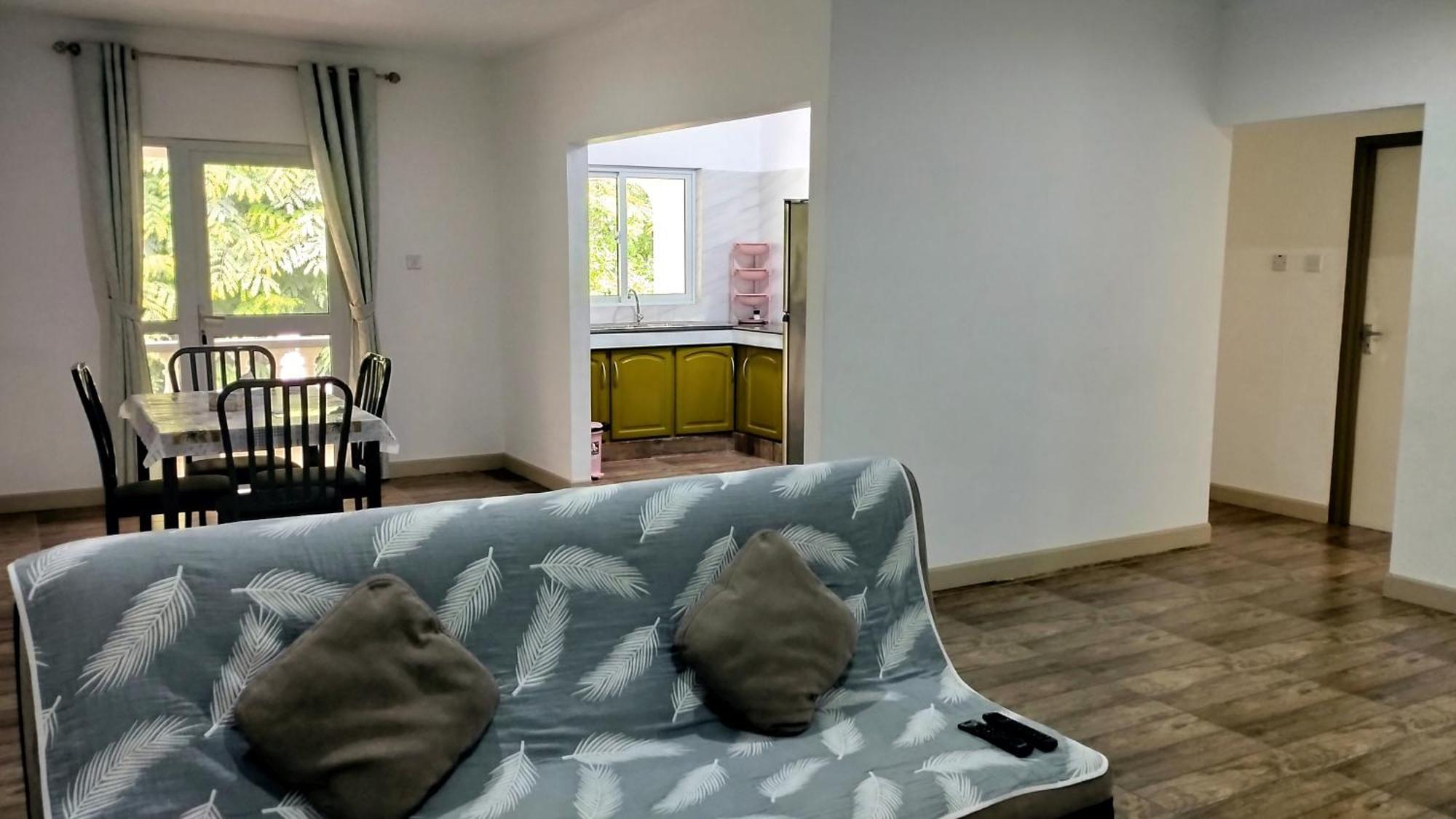 Dovass Self Catering Apartments Takamaka Bagian luar foto