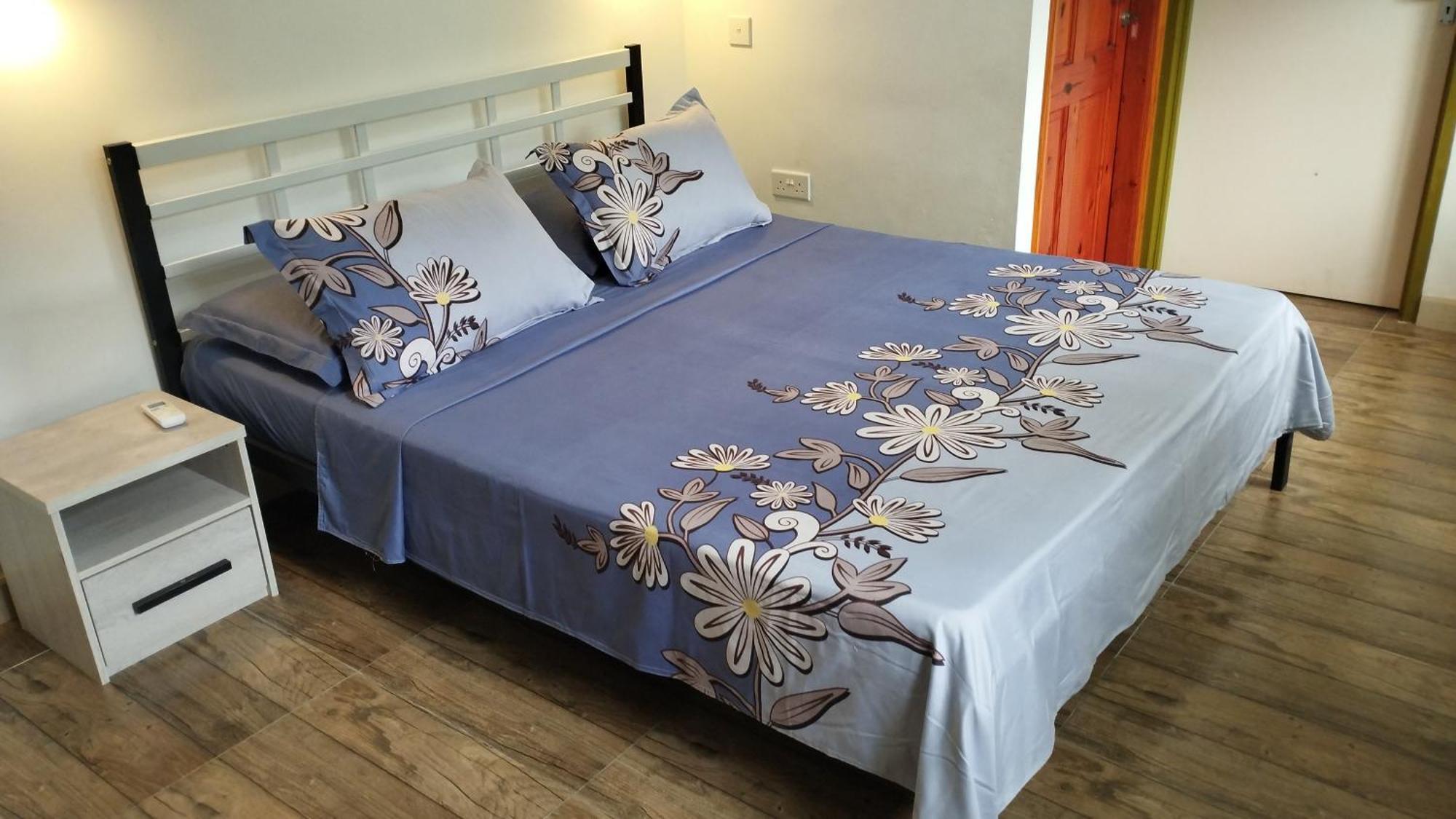 Dovass Self Catering Apartments Takamaka Ruang foto