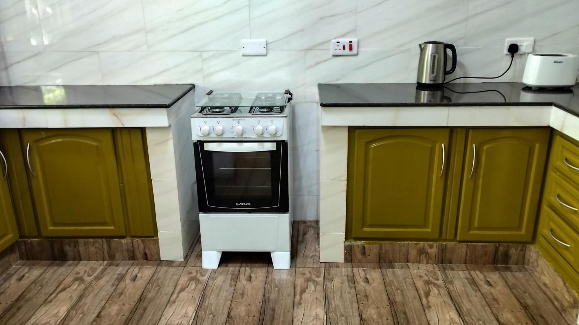 Dovass Self Catering Apartments Takamaka Ruang foto